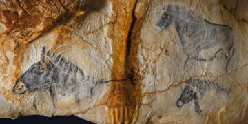 Grotte Cosquer, le béton se mue en paroi préhistorique