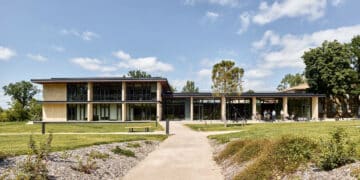 Fondation Pierre Fabre : la terre recyclée in situ