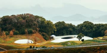 À Teshima, une délicate goutte de béton