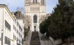 Dialogue temporel pour la cathédrale d’Angers